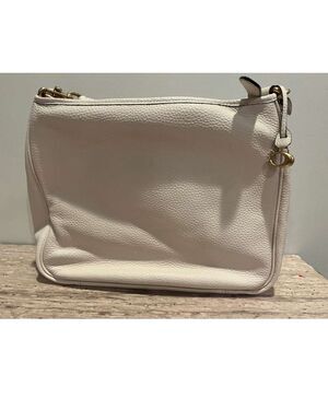 COACH Cary Medium Shoulder Bag